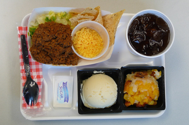 16 школьных обедов из разных стран